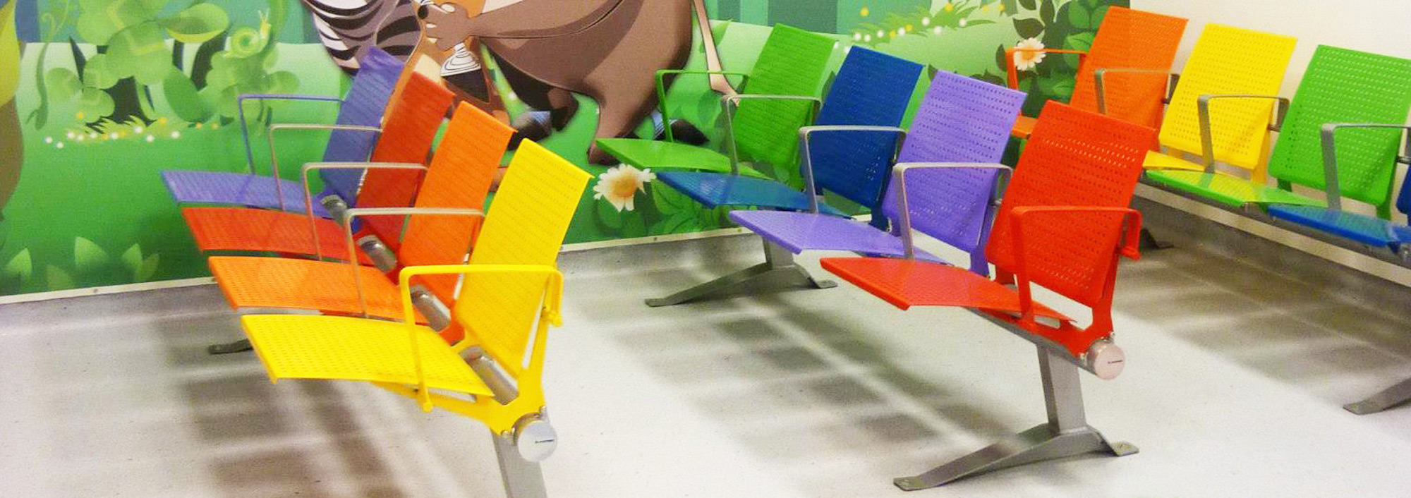 Nomen Design - Mobiliário Urbano e Corporativo